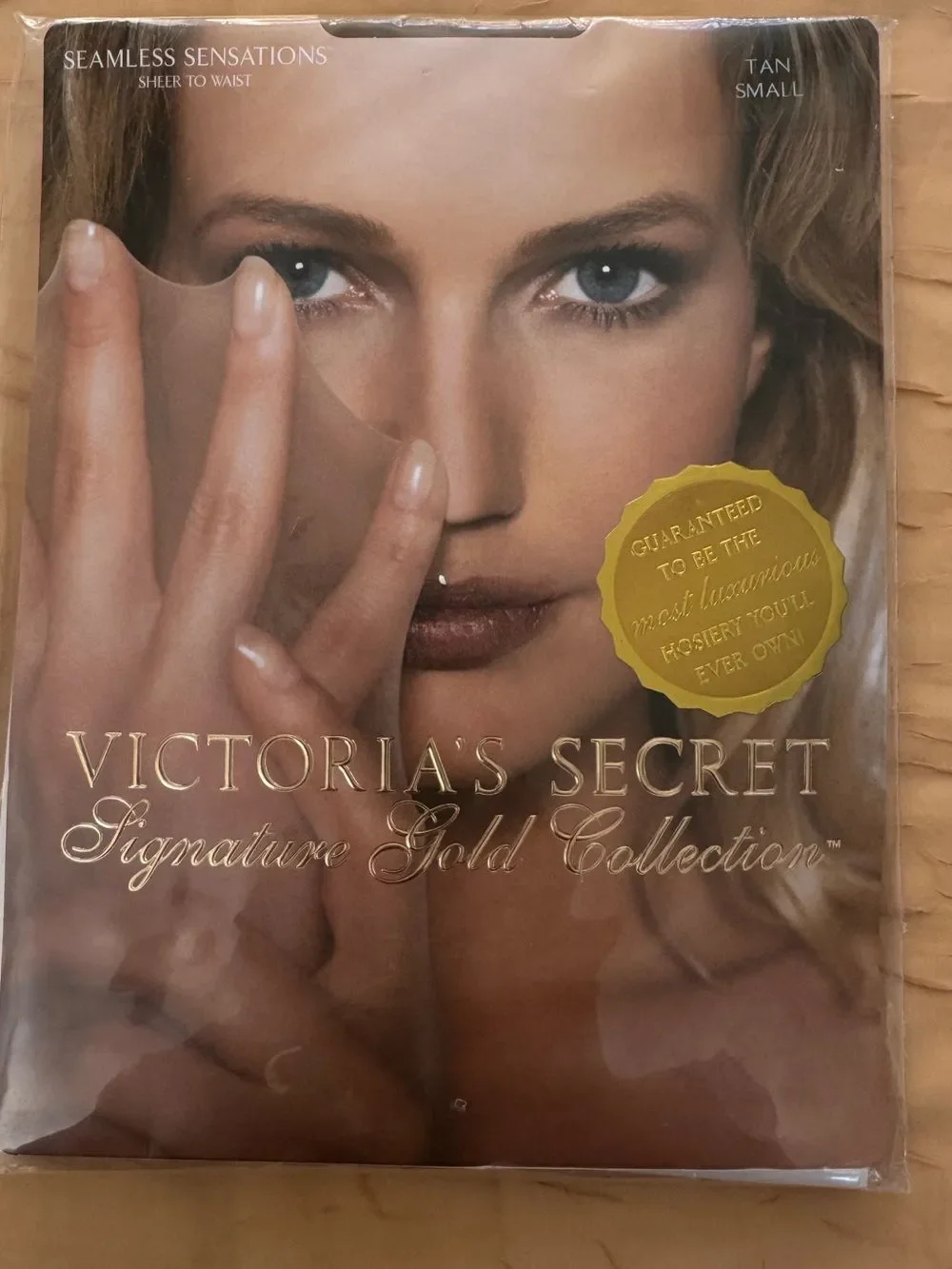 Victoria Secret Signature Gold Collection Seamless Sensations Hosiery Tan Small